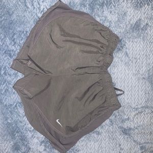 SOLD • NIKE GRAY ATHLETIC SHORTS